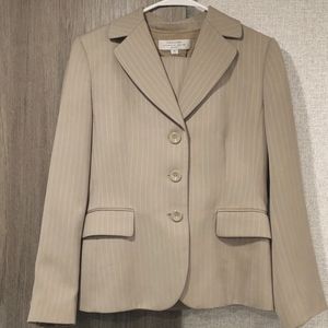 Tahari business suit